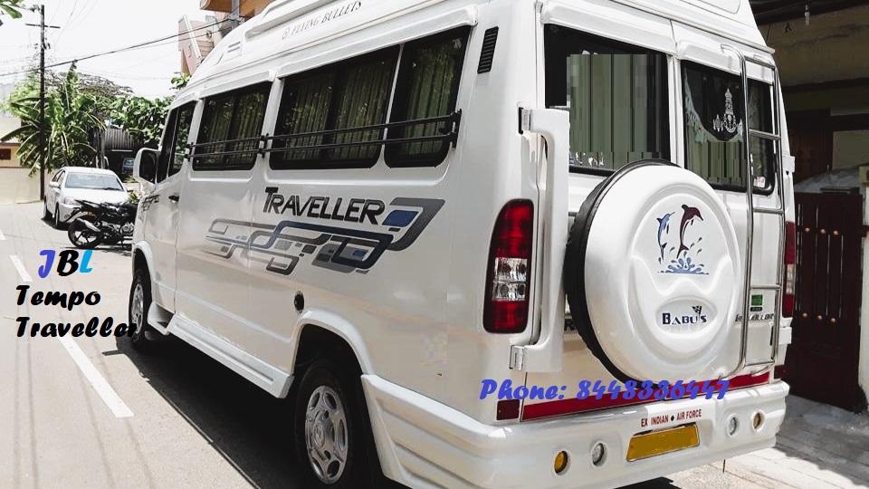 tempo traveller in Faridabad